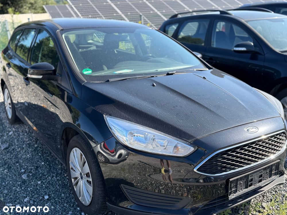 Ford Focus 1.0 EcoBoost Titanium - 1