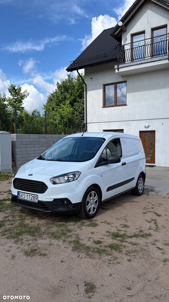 Ford Courier - 1