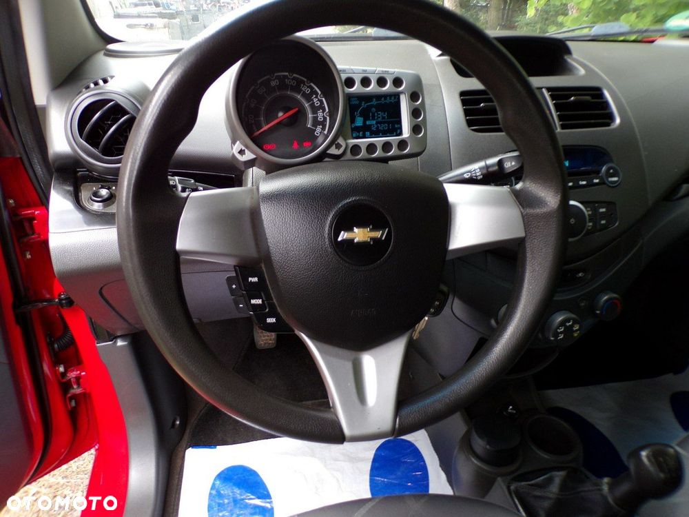 Chevrolet Spark - 19