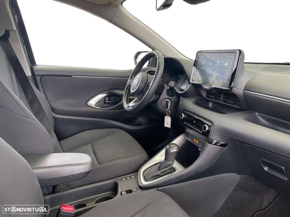 Toyota Yaris - 9