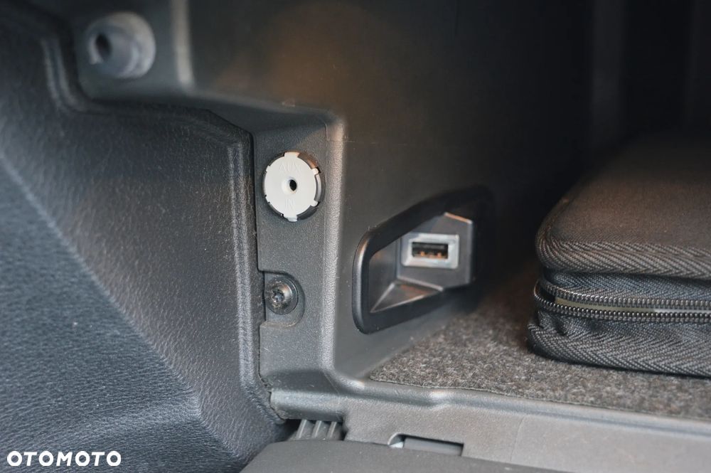 Ford Mondeo 1.8 TDCi Gold X - 22