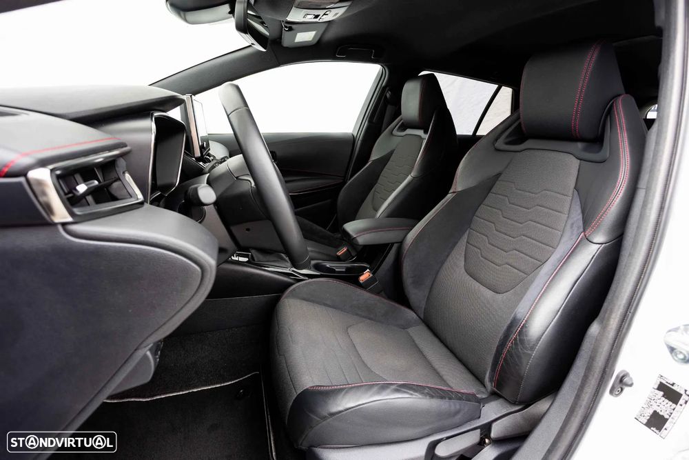Toyota Corolla Touring Sports 1.8 Hybrid Exclusive - 30