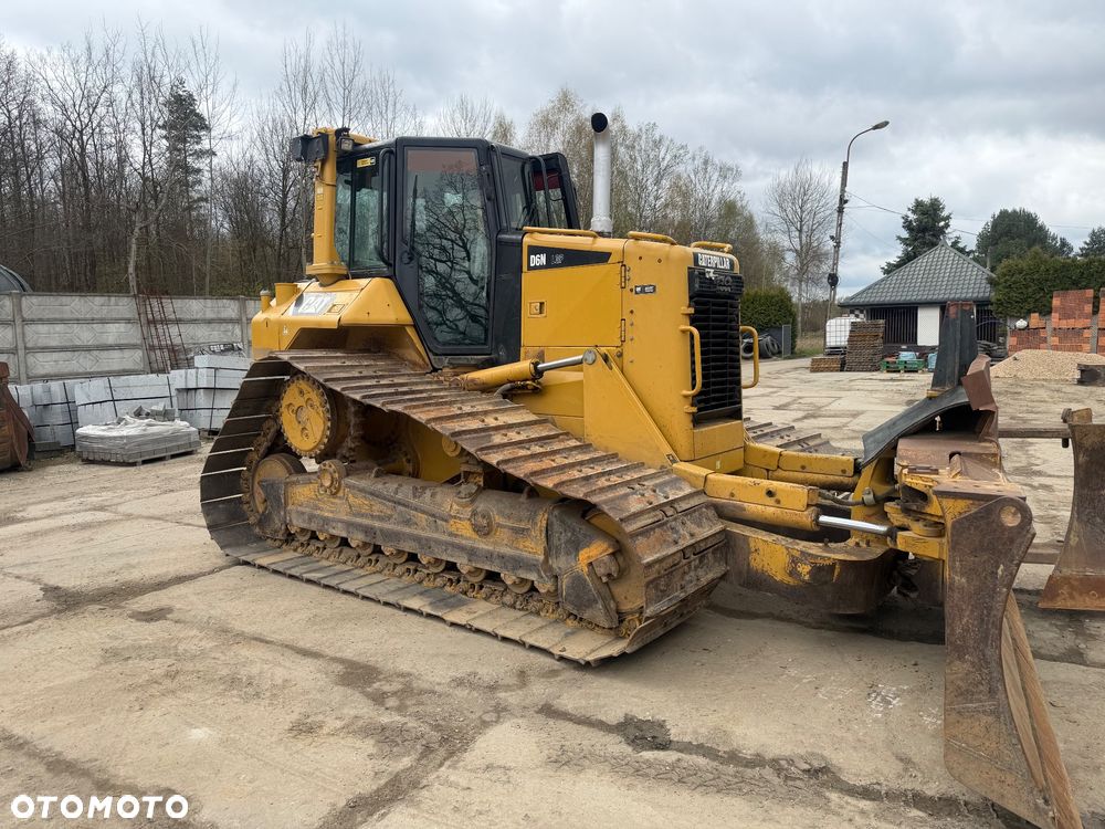 Caterpillar D6N LGP - 1