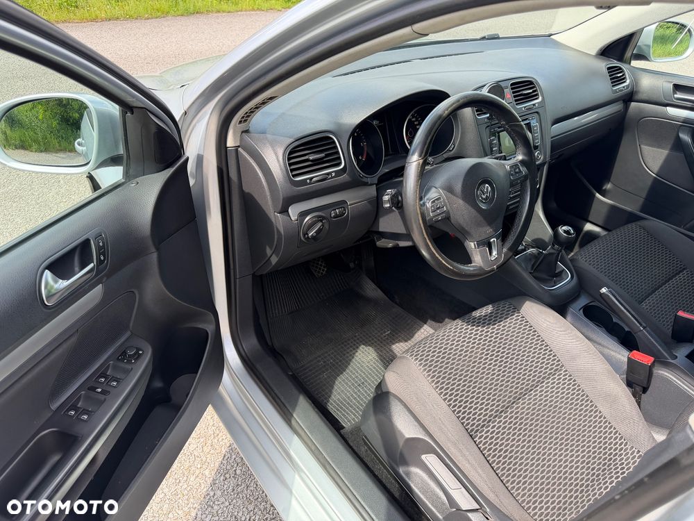 Volkswagen Golf 1.6 TDI BlueMotion Technology Comfortline - 9