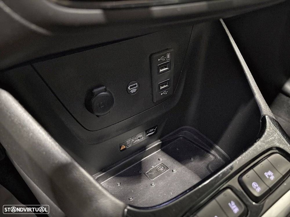 Opel Crossland X - 18