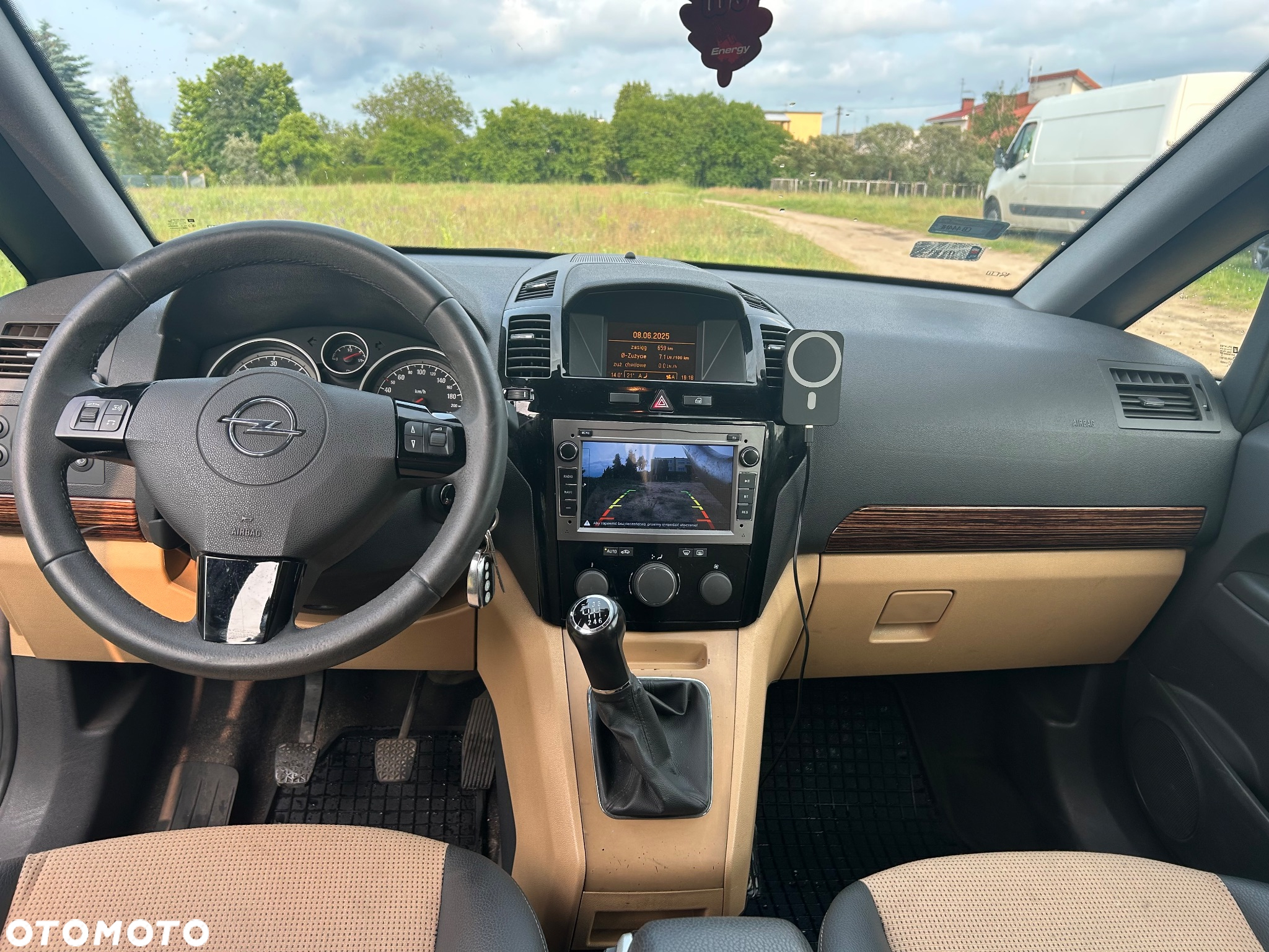 Opel Zafira - 2