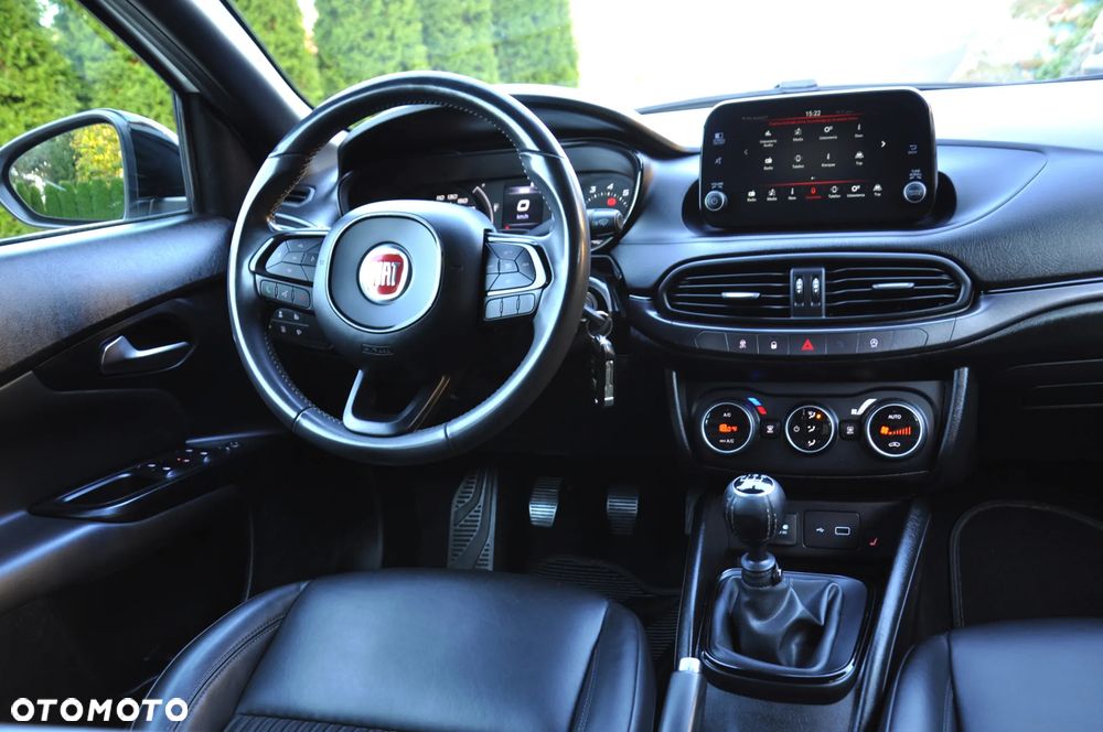 Fiat Tipo 1.4 T-Jet S-Design - 18