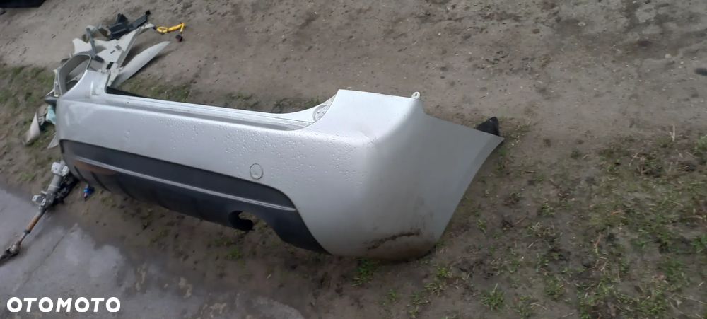 kia carens III 3 06-1 2 7Sdrzwi klapa TYLNA poznań - 4