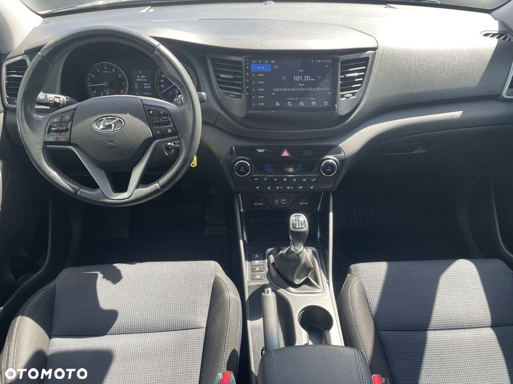 Hyundai Tucson 1.6 GDI BlueDrive Comfort 2WD - 14
