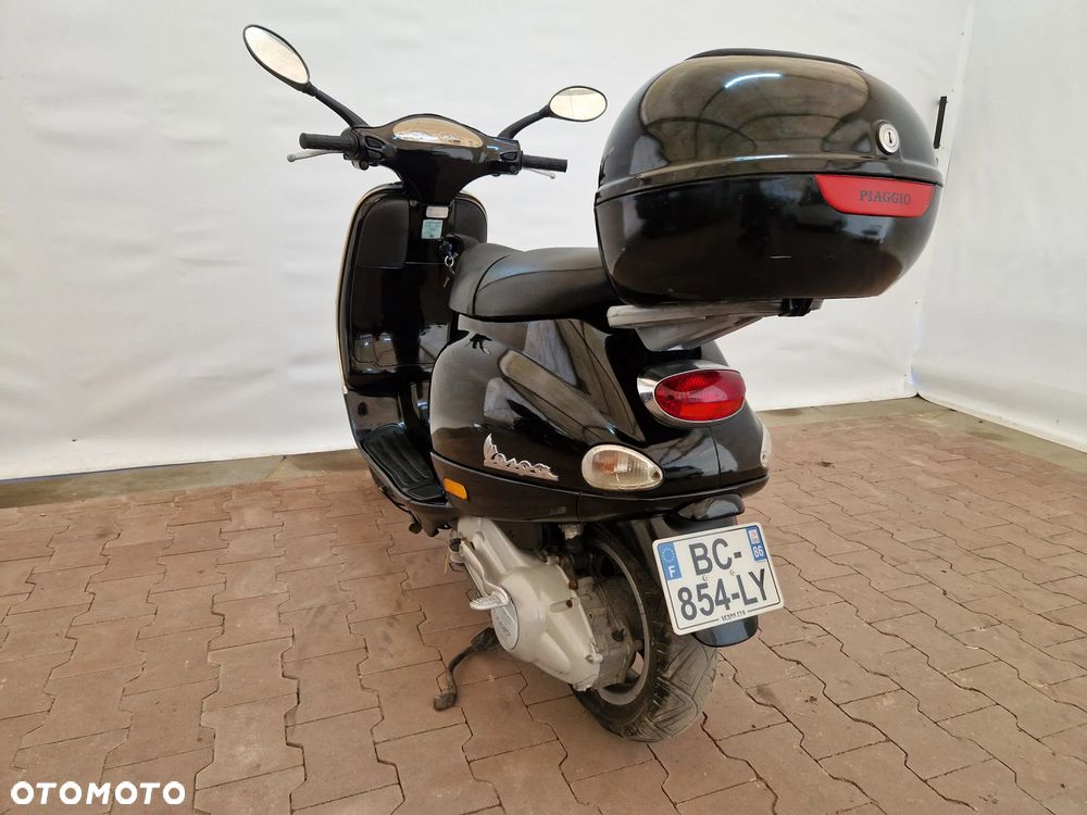 Piaggio Vespa - 6