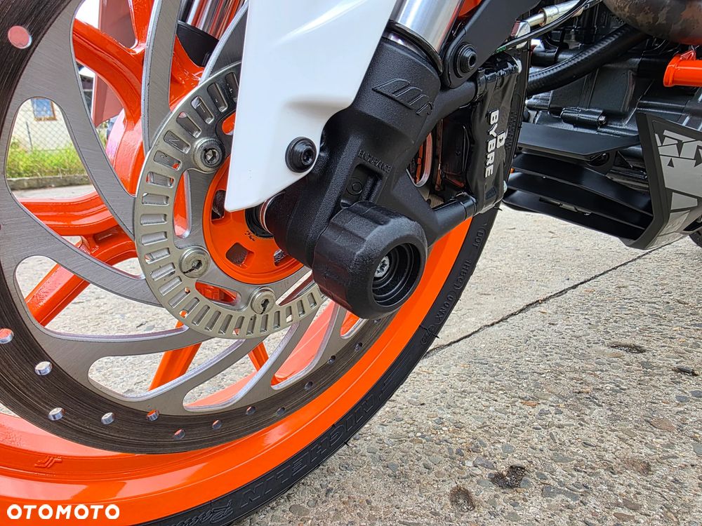 KTM Duke 390 - 25