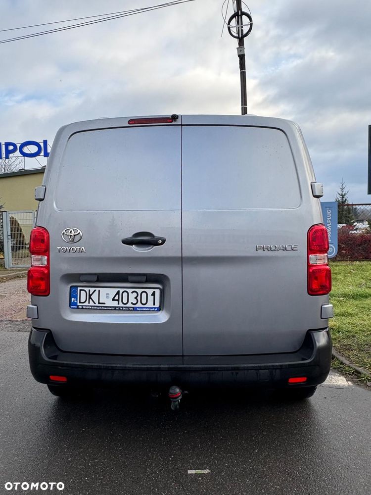 Toyota PROACE - 10