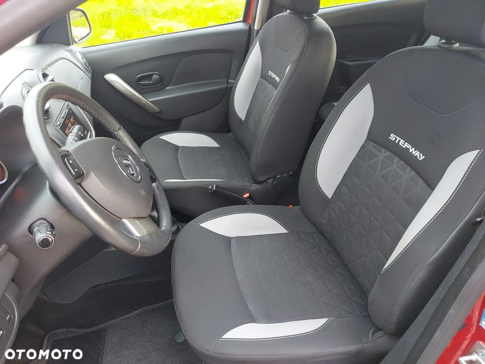 Dacia Sandero Stepway TCe 90 Prestige - 18