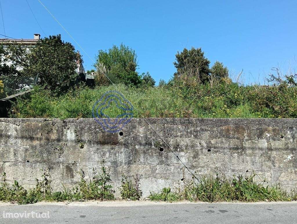 Terreno para venda construção de moradia Vilar do Paraíso em Vila Nova - Grande imagem: 2/25