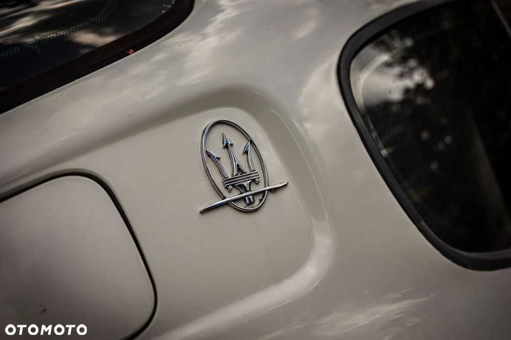 Maserati Coupe 4200 Cambiocorsa - 17
