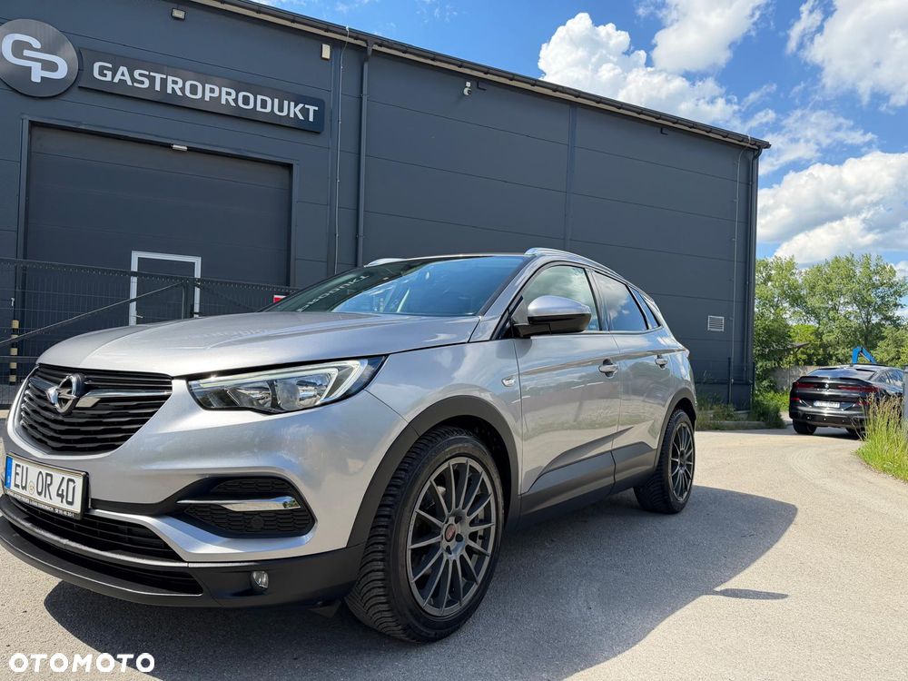 Opel Grandland X 1.2 Start/Stop Dynamic - 2