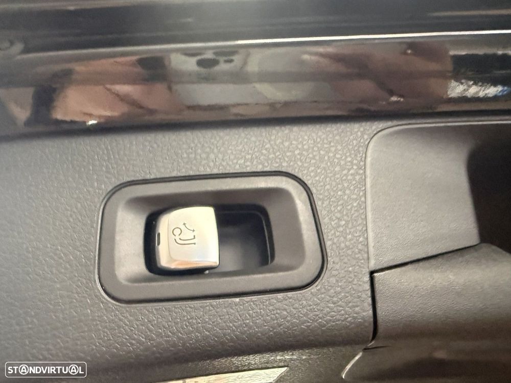 Mercedes-Benz C 300 de AMG Line - 26