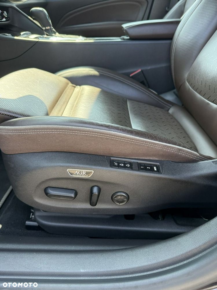 Opel Insignia - 18