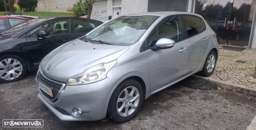 Peugeot 208 1.2 PureTech Access - 1