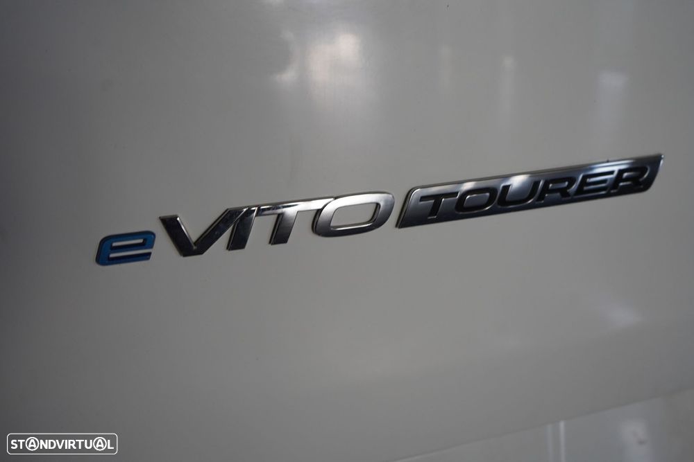 Mercedes-Benz eVito Tourer 90 kWh Longo - 37