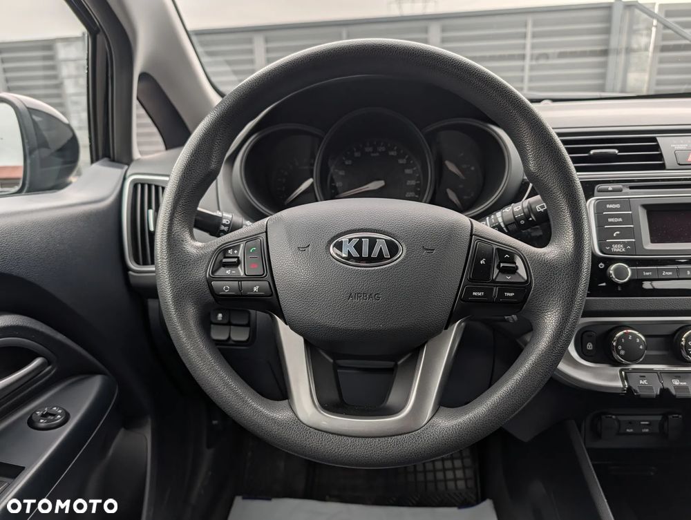 Kia Rio 1.4 M (klm) - 23