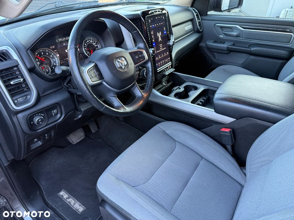 RAM 1500 Crew Cab Shortbed Bighorn - 7