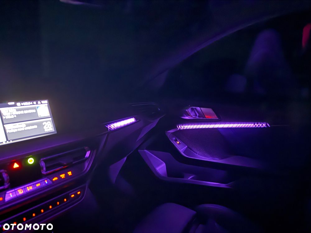 BMW Seria 1 118i M Sport - 19