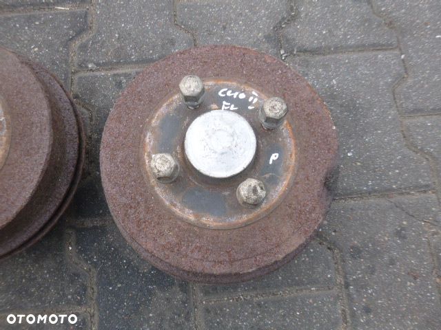 PIASTA PIASTY TYŁ NA PRZYCZEPKĘ KOMPLET RENAULT 4X100 - 3