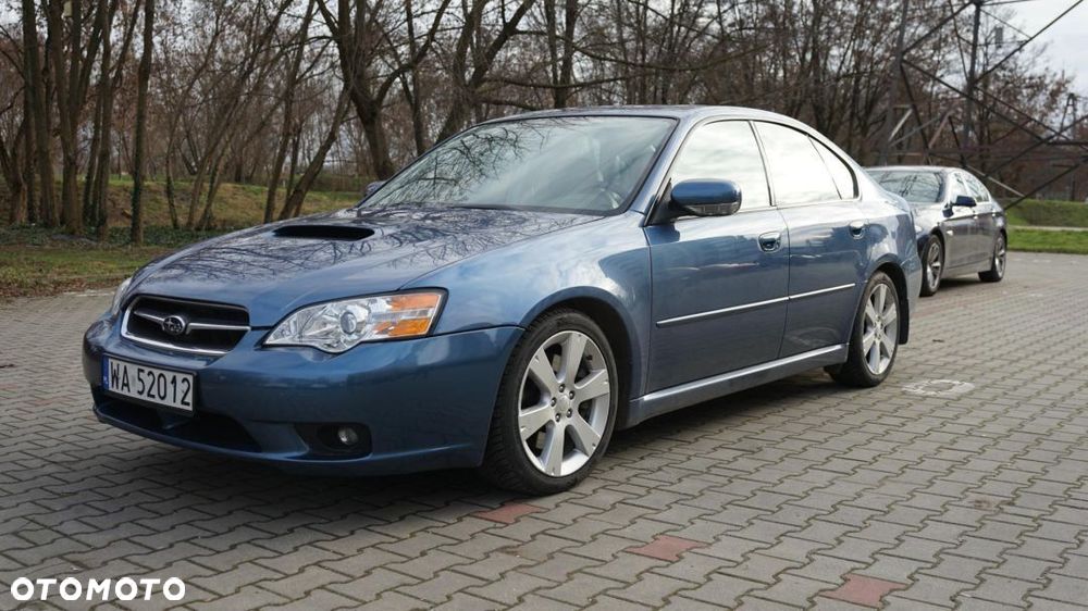 Subaru Legacy - 1