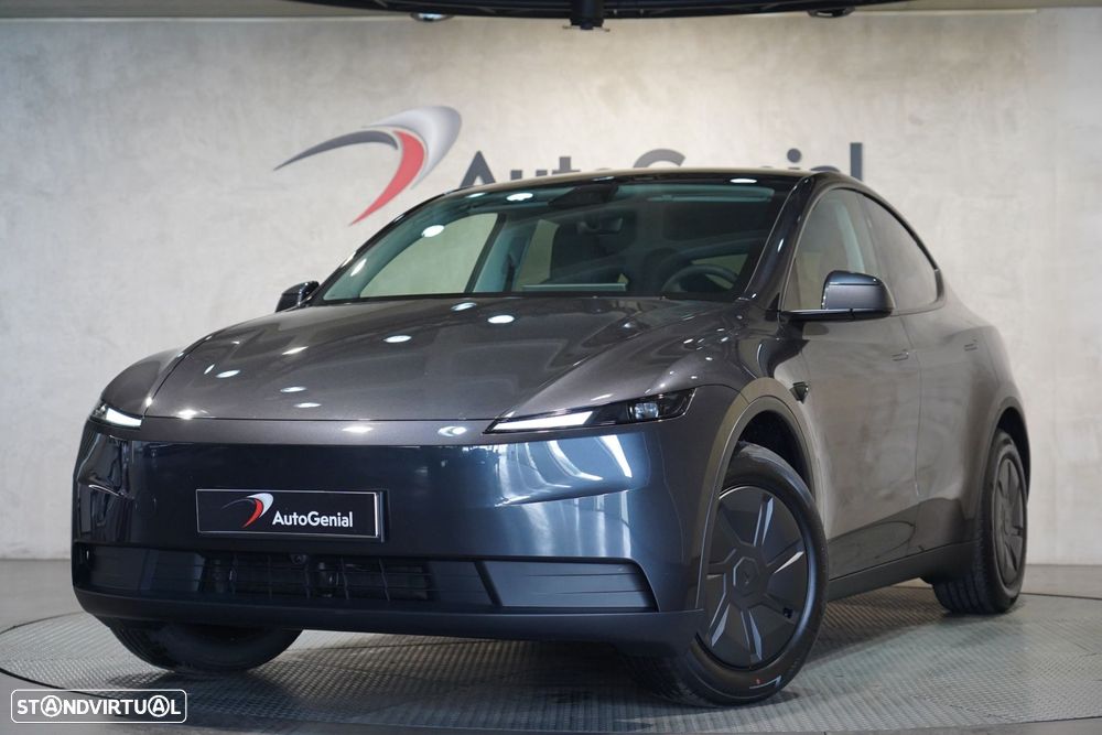 Tesla Model Y Long Range Tração Traseira - 1