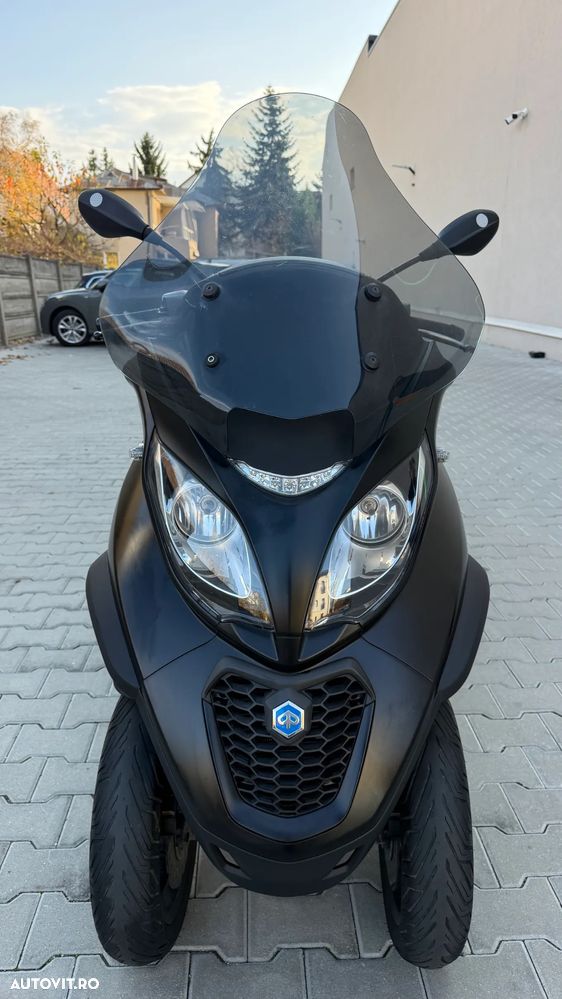Piaggio MP3 350 Sport - 3