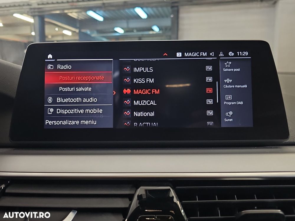 BMW Seria 5 520d Aut. Sport Line - 16