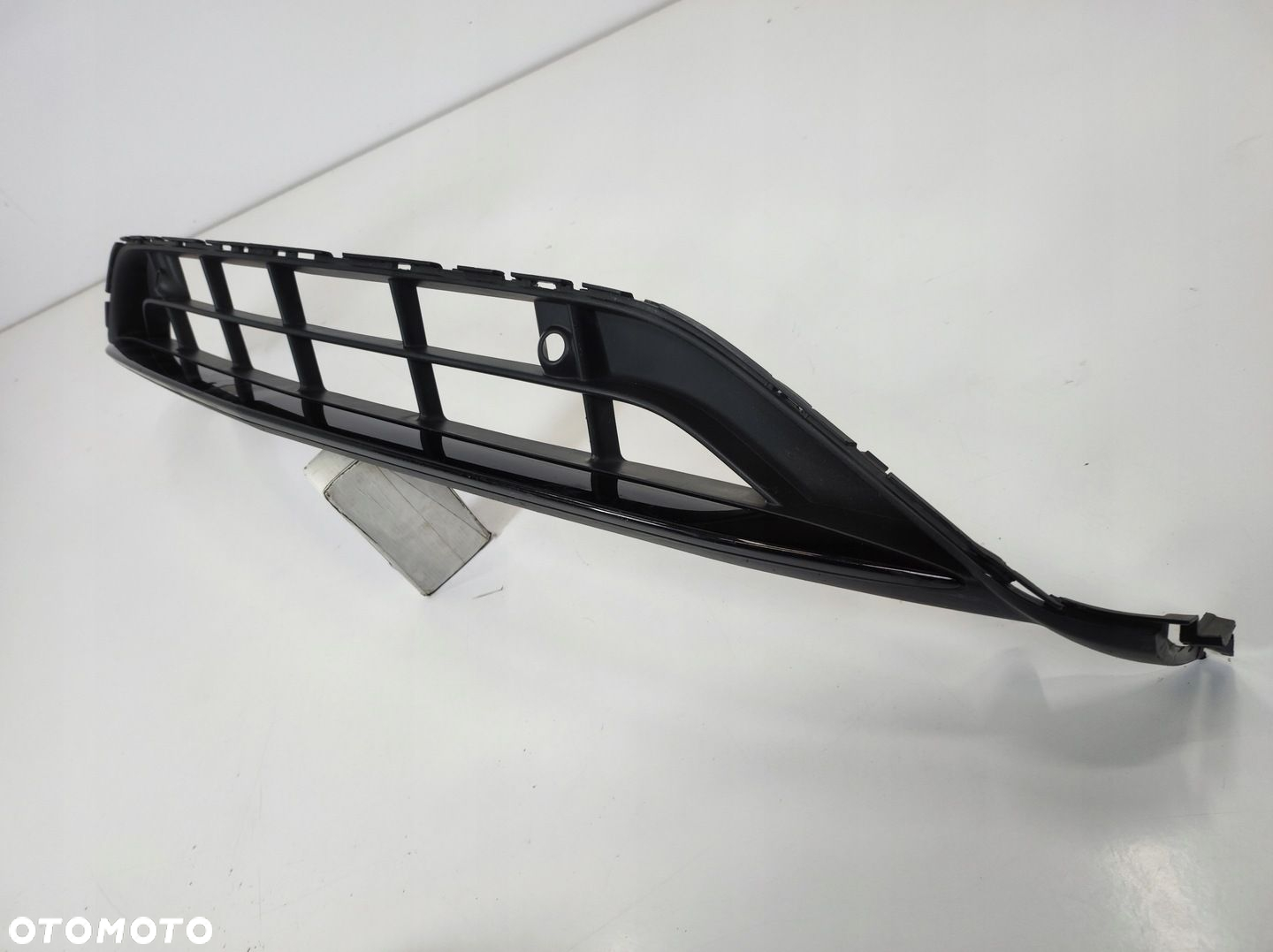 KRATKA ŚRODKOWA ZDERZAKA MERCEDES GLA W247 H247 A2478854205  LISTWA - 5