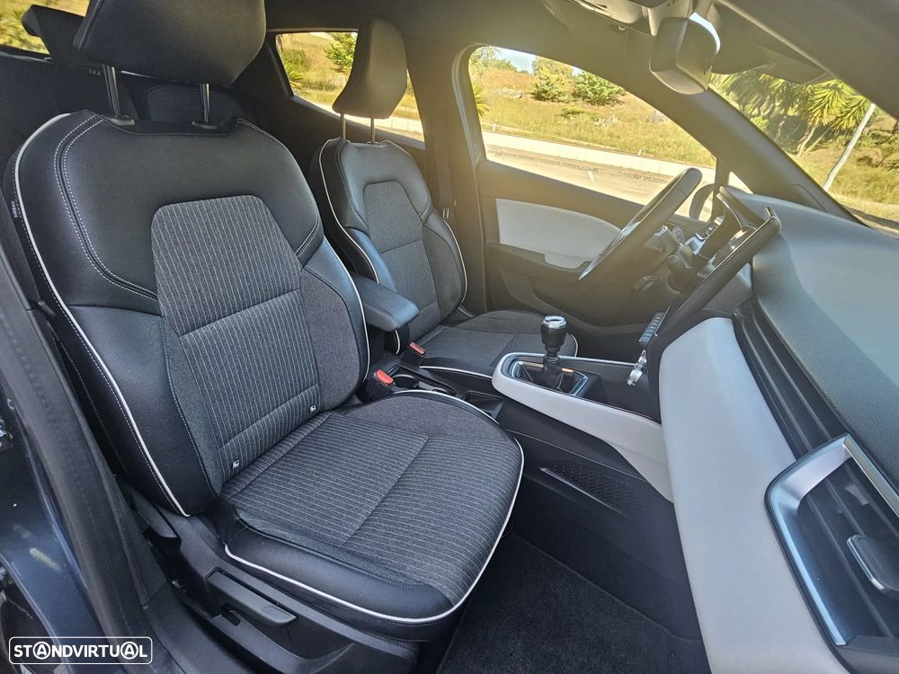 Renault Clio 1.0 TCe Techno - 18