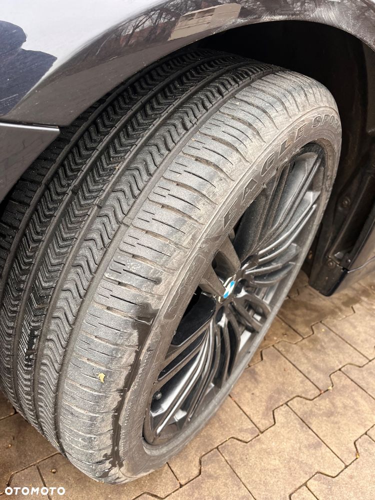 BMW Seria 5 530i xDrive M Sport Edition - 17