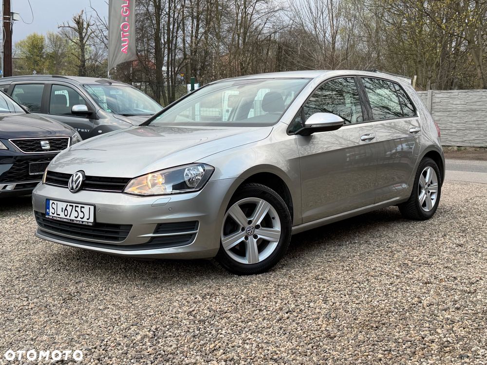 Volkswagen Golf 1.2 TSI BMT Trendline Perfectline - 23