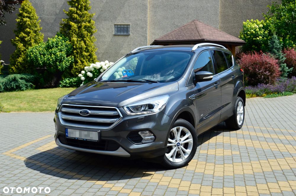 Ford Kuga 1.5 EcoBoost 4WD Titanium Plus - 23