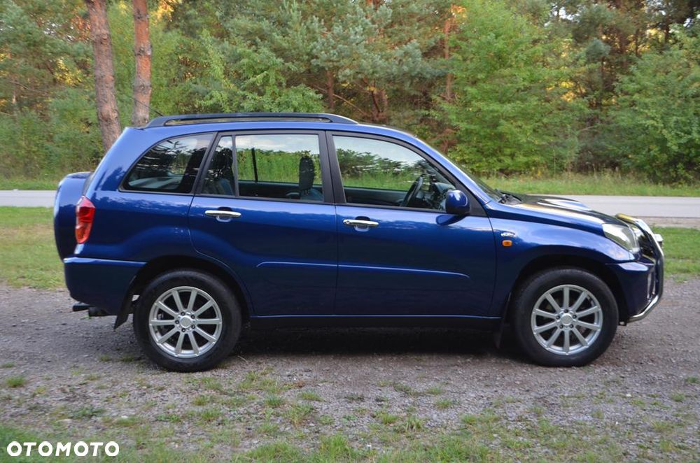 Toyota RAV4 2.0 D-4D 4x4 - 11