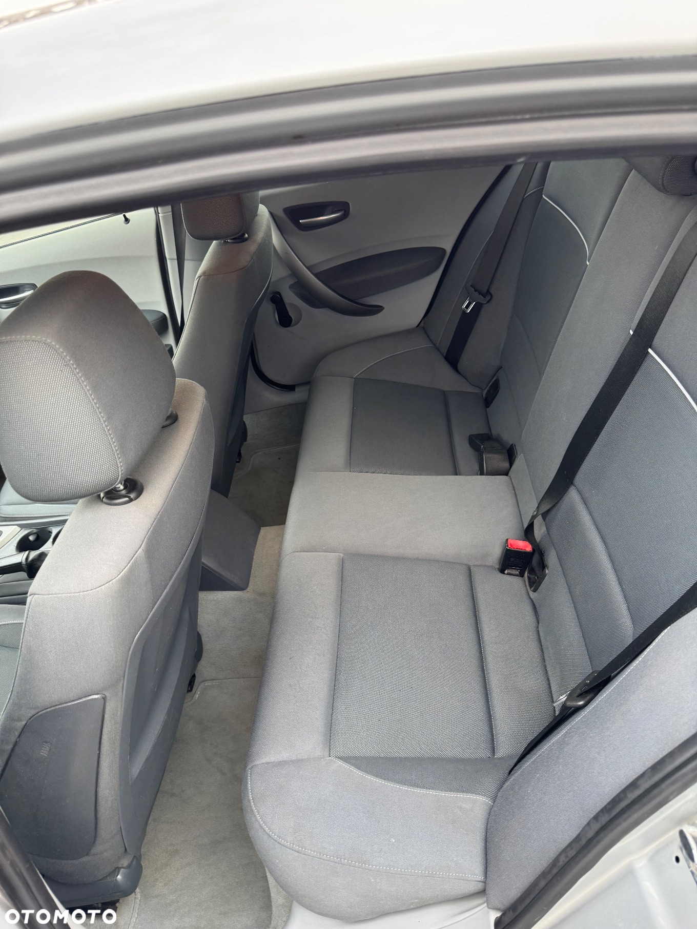 BMW Seria 1 118d - 14