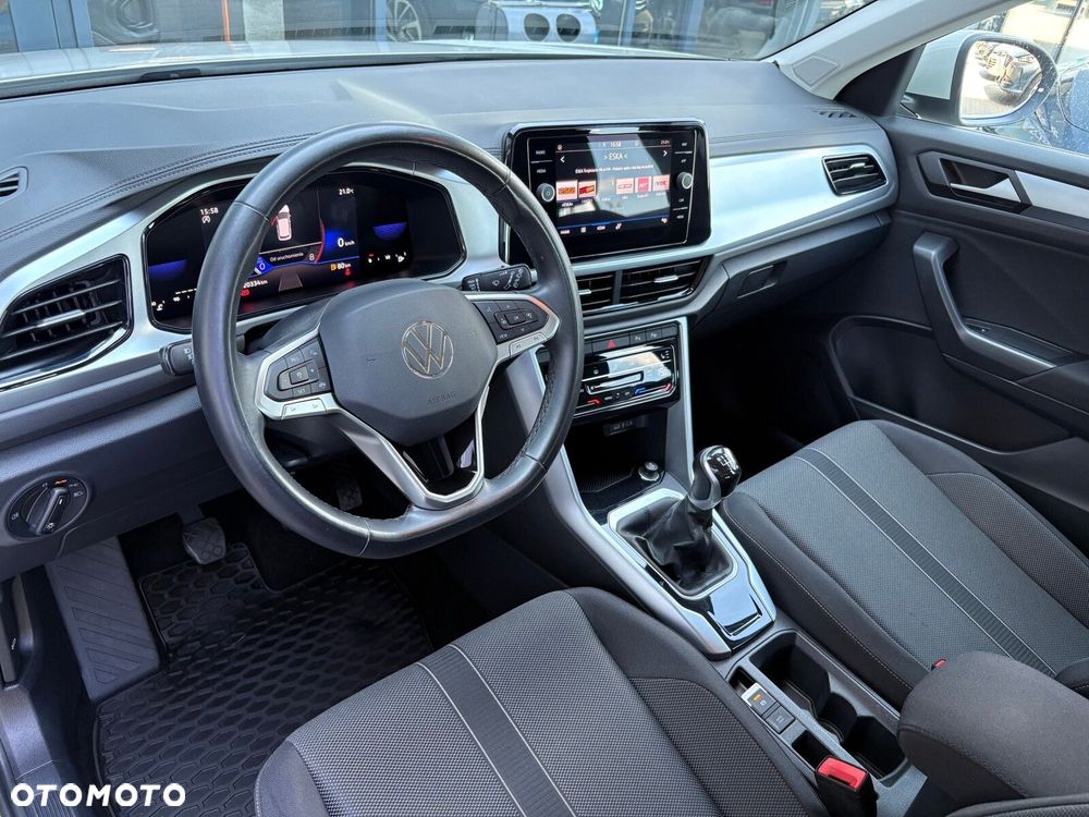Volkswagen T-Roc - 11