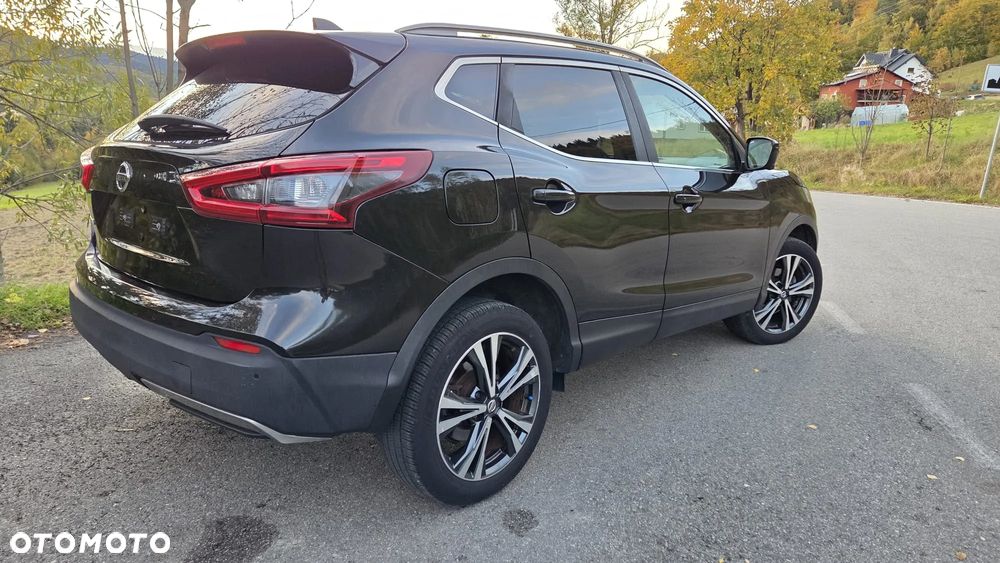 Nissan Qashqai 1.6 DCi Xtronic TEKNA - 21