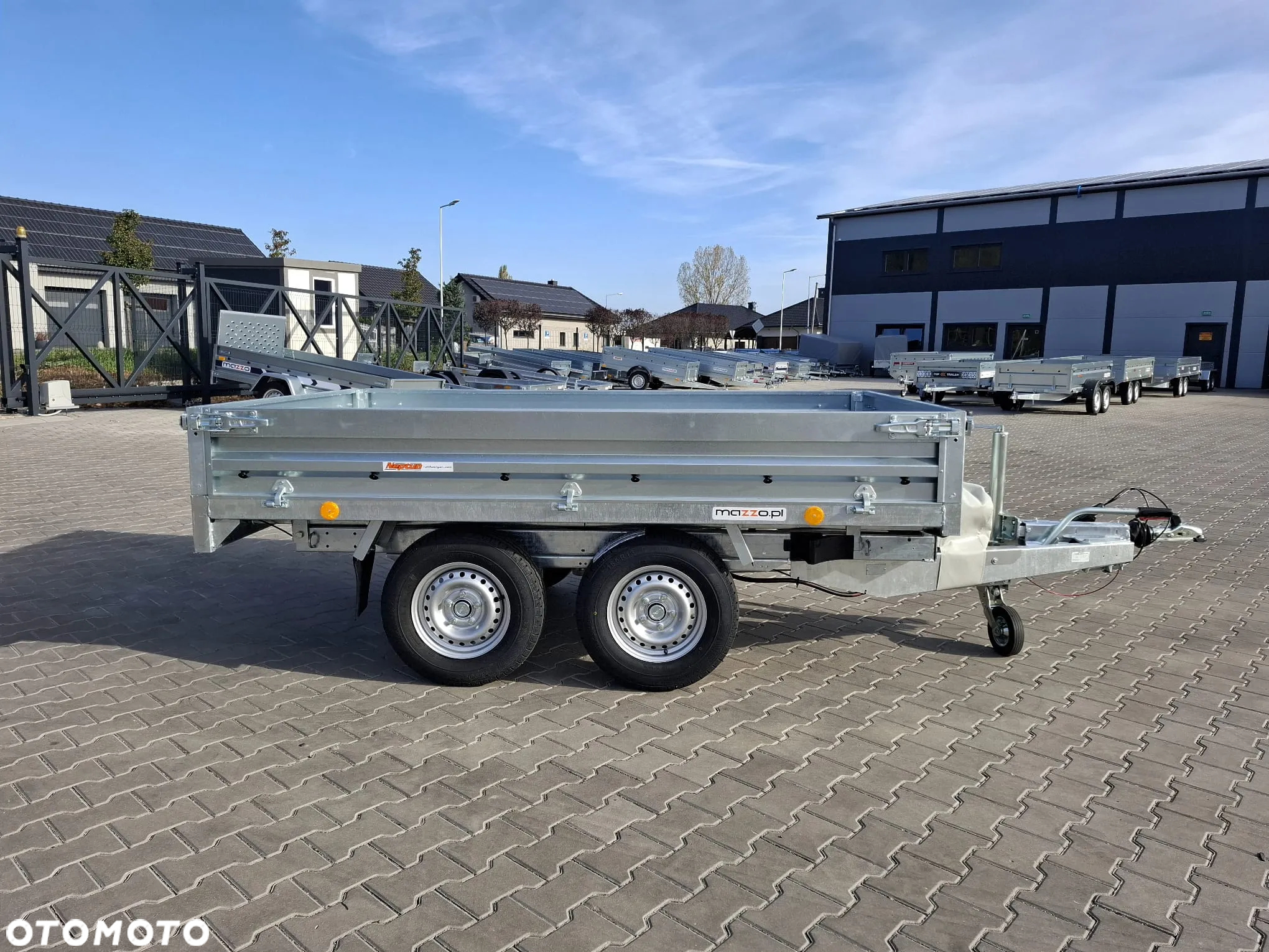 Neptun DOSTAWA! Przyczepa WYWROTKA wym. 256,5x148x30 Kiper HAMOWANA N20-420 2 kps PLATFORMA! Uchylana ręcznie lub za pomocą wkrętarki DMC 2700 kg GN251 - 15