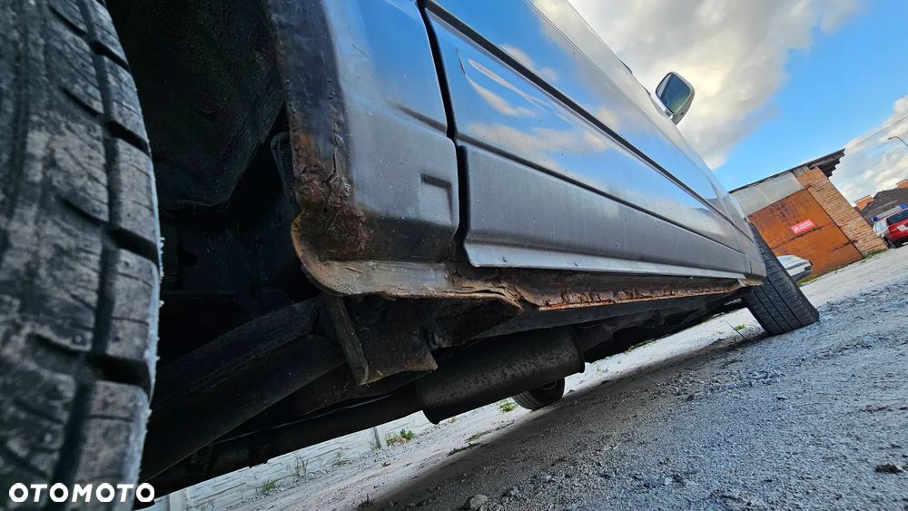 Volkswagen Multivan - 11