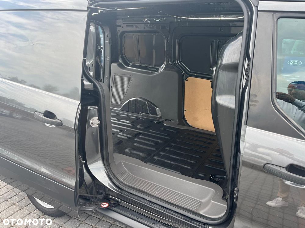Ford Transit Connect - 20
