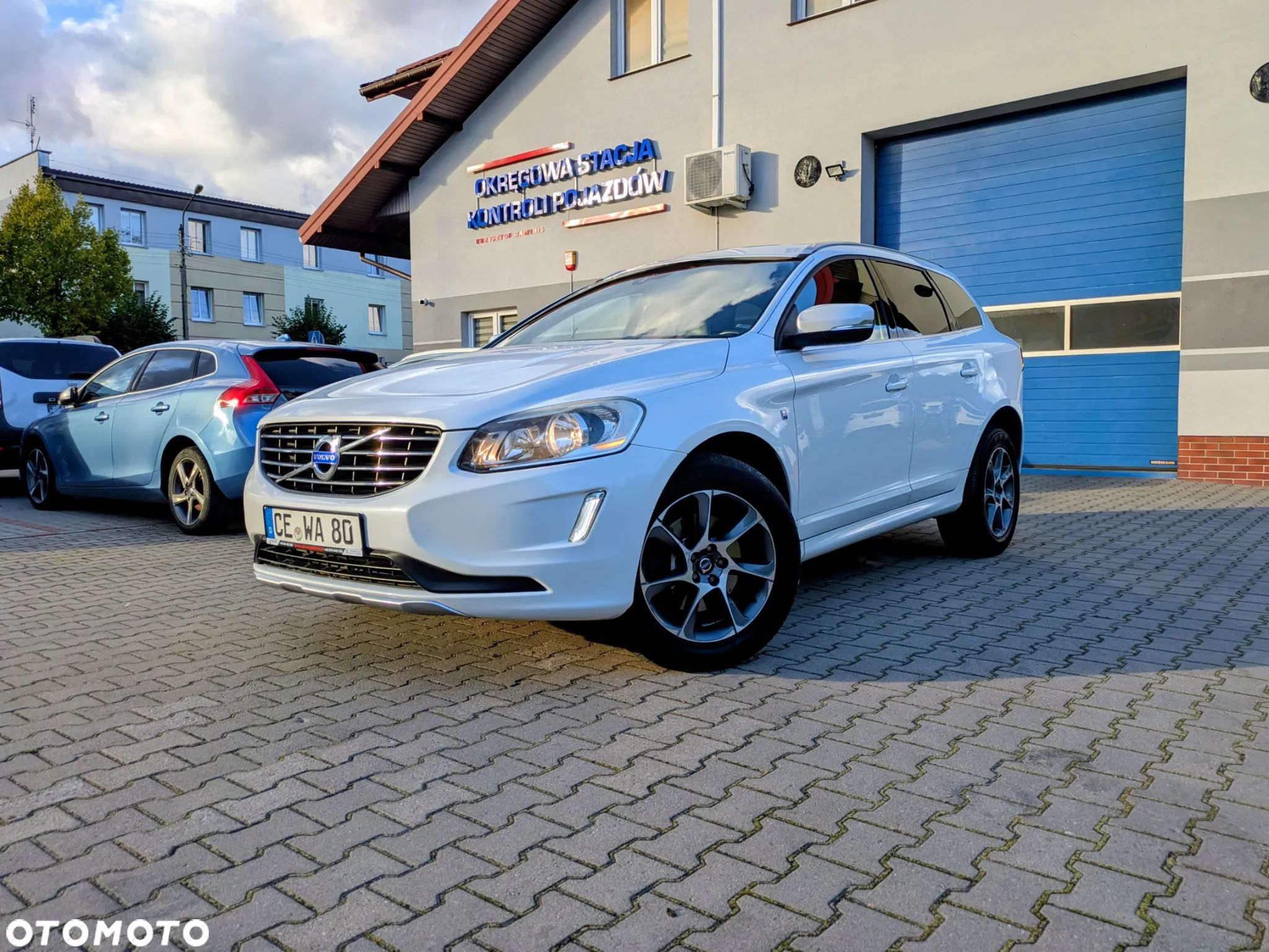 Volvo XC 60 D4 Drive-E Ocean Race - 1