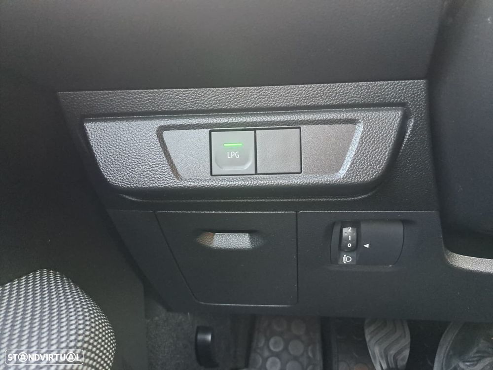 Dacia Jogger 1.0 ECO-G Extreme 7L Bi-Fuel - 13