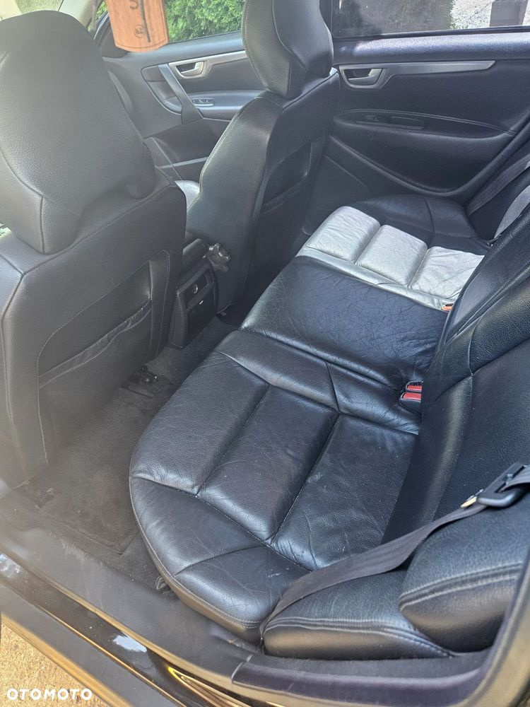 Volvo V70 - 4
