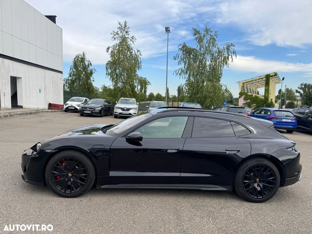 PORSCHE Taycan 2023 — imagine 2