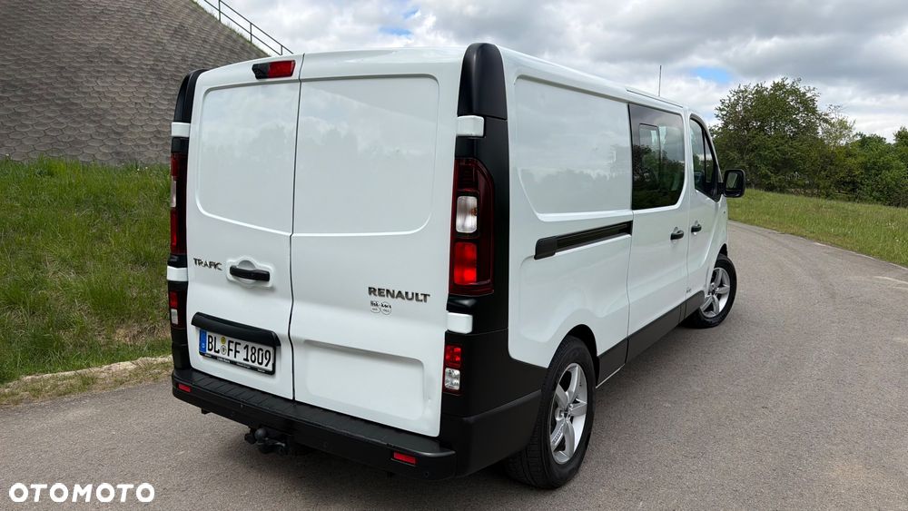 Renault Trafic - 19