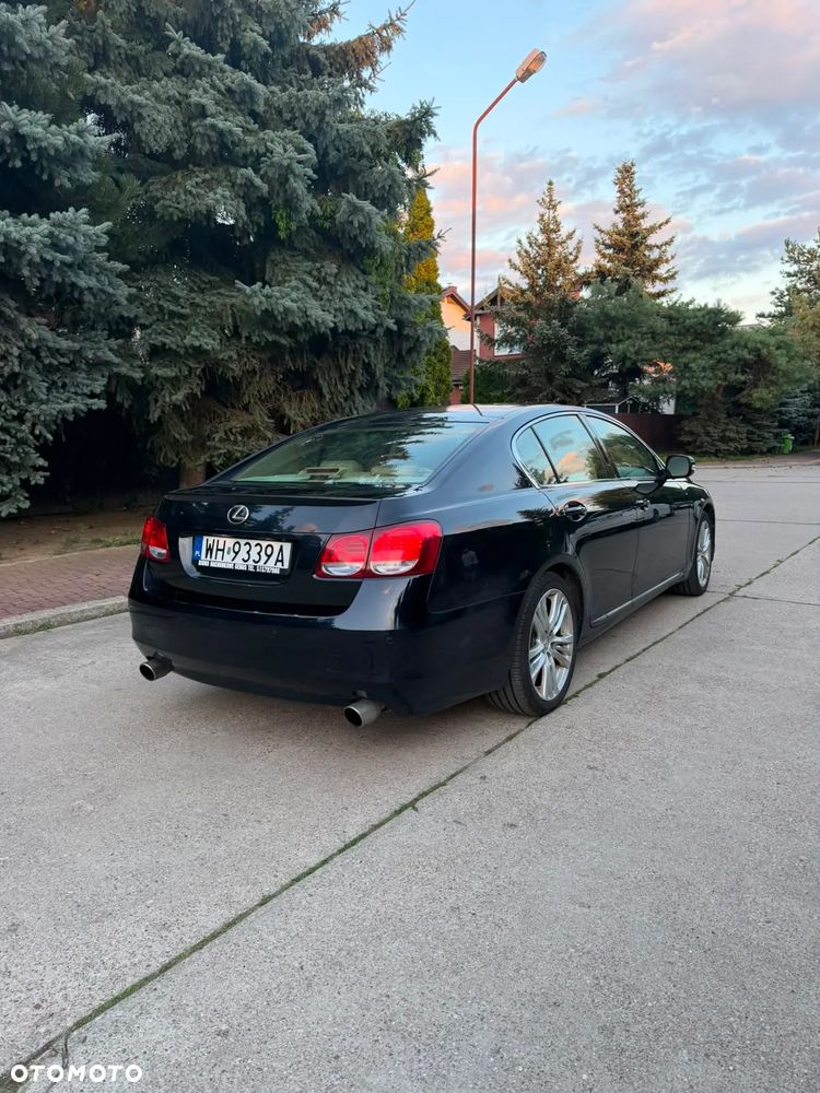 Lexus GS - 4